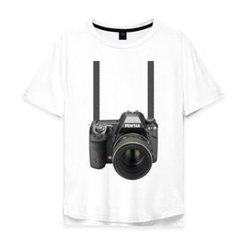 Мужская футболка хлопок Oversize с принтом Фотоаппарат на шее в Белгороде, 100% хлопок | свободный крой, круглый ворот, “спинка” длиннее передней части | прикольные | рисунок | турист | фотоаппарат