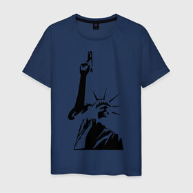 Мужская футболка хлопок с принтом Статуя свободы с пистолетом в Белгороде, 100% хлопок | прямой крой, круглый вырез горловины, длина до линии бедер, слегка спущенное плечо. | america | usa | америка | пистолет | статуя свободы | сша | штаты