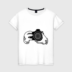 Женская футболка хлопок с принтом Фотограф в Белгороде, 100% хлопок | прямой крой, круглый вырез горловины, длина до линии бедер, слегка спущенное плечо | swag фотографов | корпораций | профессии | руки | фото | фотограф