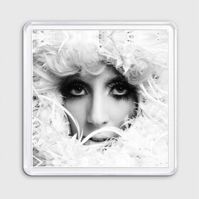 Магнит 55*55 с принтом Lady Gaga в Белгороде, Пластик | Размер: 65*65 мм; Размер печати: 55*55 мм | lady gaga | белые | блондинка | звезда | знаменитость | леди гаага | певица | перья | поп | эпатаж | эпатажная