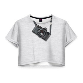 Женская футболка 3D укороченная с принтом Фотоаппарат на груди в Белгороде, 100% полиэстер | круглая горловина, длина футболки до линии талии, рукава с отворотами | Тематика изображения на принте: camera | зеркалка | камера | фотик | фото | фотоаппарат | фотографировать