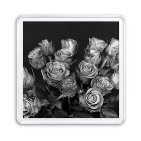 Магнит 55*55 с принтом Черно-белые розы в Белгороде, Пластик | Размер: 65*65 мм; Размер печати: 55*55 мм | букет | цветы