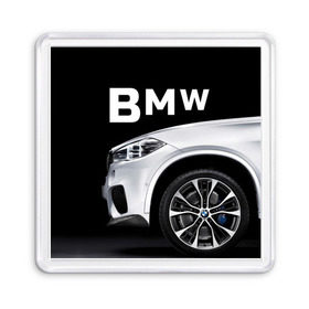 Магнит 55*55 с принтом BMW белая в Белгороде, Пластик | Размер: 65*65 мм; Размер печати: 55*55 мм | bmw | x3 x4 x5 x6 x7 x8 | авто | автомобиль | блатная | бмв | бумер | бэха | иномарка | концерн | красивая | крутая | марка немецкая | машина | пацанский таз | прикольная | тачила | тачка