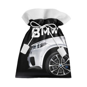 Подарочный 3D мешок с принтом BMW белая в Белгороде, 100% полиэстер | Размер: 29*39 см | Тематика изображения на принте: bmw | x3 x4 x5 x6 x7 x8 | авто | автомобиль | блатная | бмв | бумер | бэха | иномарка | концерн | красивая | крутая | марка немецкая | машина | пацанский таз | прикольная | тачила | тачка