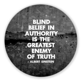 Коврик круглый с принтом Альберт Эйнштейн Цитата в Белгороде, резина и полиэстер | круглая форма, изображение наносится на всю лицевую часть | albert | authority | belief | belive | blind | einshtein | enemy | frase | maths | thuth | авторитет | альберт | вера | враг | наука | правда | правды | слепая | фраза | цитата | эйнштейн