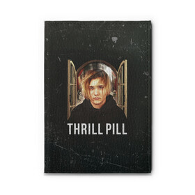 Обложка для автодокументов с принтом THRILL PILL - Грустная Песня в Белгороде, натуральная кожа |  размер 19,9*13 см; внутри 4 больших “конверта” для документов и один маленький отдел — туда идеально встанут права | Тематика изображения на принте: fuelle | logo | music | noir | pil | pill | rap | raper | symbol | thril | thrill | tril | trill | дамб | лого | музыка | пил | пилл | рэп | рэппер | сам | символ | трил | трилл | тхрил | тхрилл | фотографии | щит