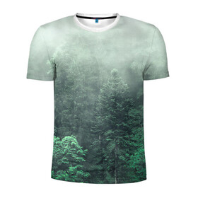 Мужская футболка 3D спортивная с принтом Туманный лес в Белгороде, 100% полиэстер с улучшенными характеристиками | приталенный силуэт, круглая горловина, широкие плечи, сужается к линии бедра | Тематика изображения на принте: дерево | деревья | зеленый | лес | облака | облако | снег | темный