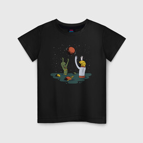 Детская футболка хлопок с принтом Космонавт и пришелец играют в Белгороде, 100% хлопок | круглый вырез горловины, полуприлегающий силуэт, длина до линии бедер | alien | aliens | astronaut | beach | cosmonaut | planet | planets | playing | plays | space | ufo | water polo | астронавт | в космосе | ватер поло | водной поло | волейбол | играют | инопланетянин | космический | космонавт | космос | нло | пля