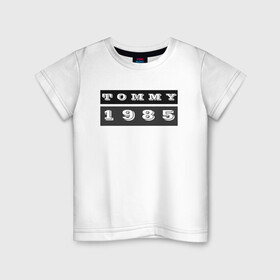 Детская футболка хлопок с принтом Tommy 1985 в Белгороде, 100% хлопок | круглый вырез горловины, полуприлегающий силуэт, длина до линии бедер | 1985 | black white | tommy | tommy hilfiger | tommy jeans | лого | минимализм | томми | томми джинс | томми хилфигер | хилфигер | черно белое