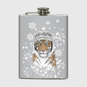 Фляга с принтом Снежный тигр в Белгороде, металлический корпус | емкость 0,22 л, размер 125 х 94 мм. Виниловая наклейка запечатывается полностью | 2022 | год тигра | зимний тигр | новогодний подарок | новый год | новый год 2020 | подарок на новый год | снег